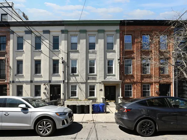 112 Bloomfield Street image 1 of 15