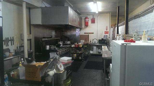 2nd image of 5405 Redwood St