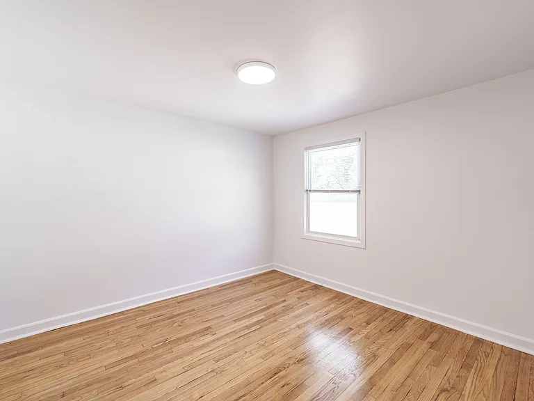 West Gate Townhomes — Photo 14