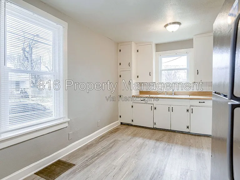 5701 Anderson Ave — Photo 8