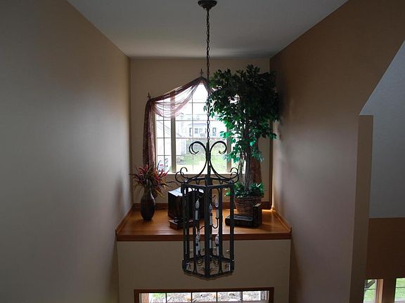 3rd image of 2978 Bohlen Dr