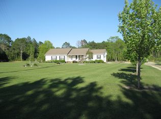 1409 Weyerhaeuser Rd, Lyons, GA 30436