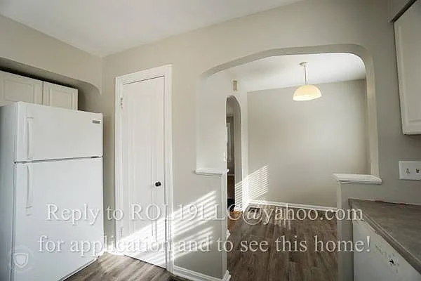 8343 Roland Ave — Photo 5