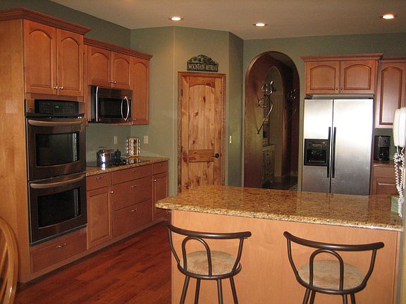 Kitchen view from breakfast nook