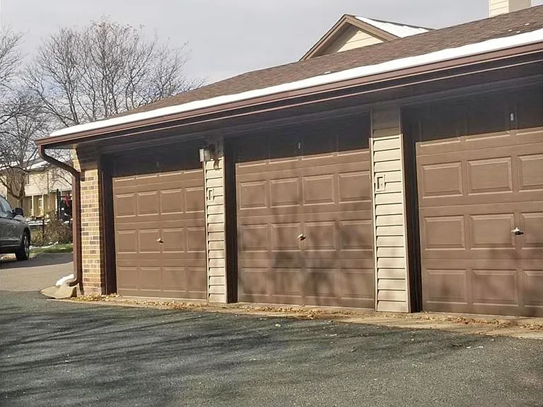 2422 Mendelssohn Ln #6 — Photo 16