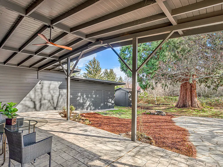 810 Glendale Ave — Photo 35