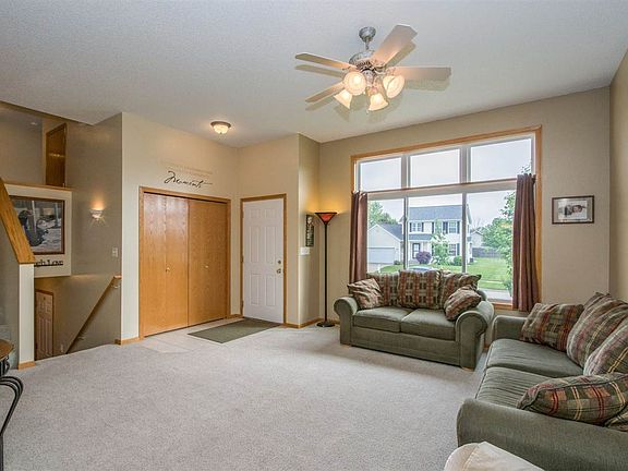4th image of 845 Kiowa Dr