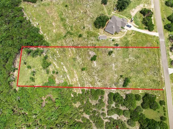 2628 Whitewater Dr, Bertram, TX 78605