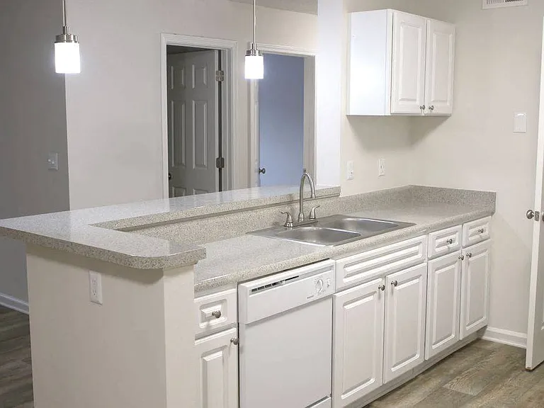 Bristol Creek Apartment Homes — Photo 12