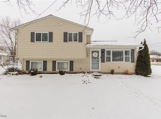 5700 Cornell Blvd, North Ridgeville, OH 44039