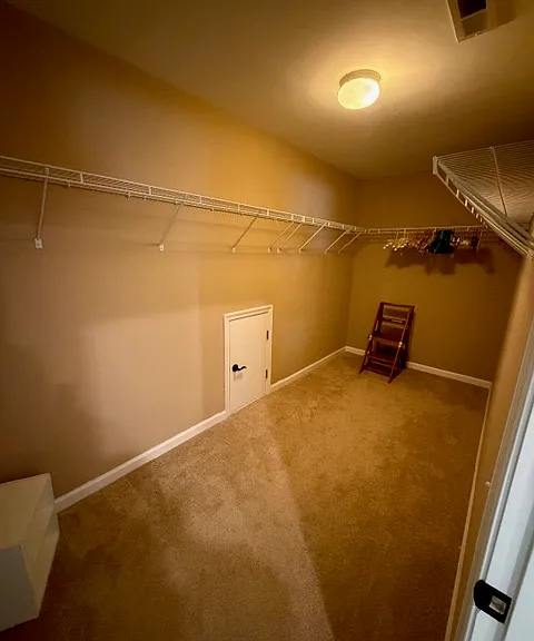 528 Kerry Ct — Photo 11