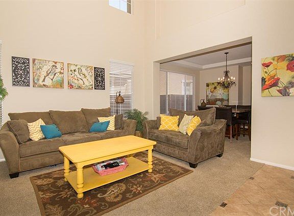 4th image of 36836 Maxmillian Ave