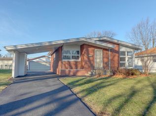 7840 Monroe Ave, Munster, IN 46321