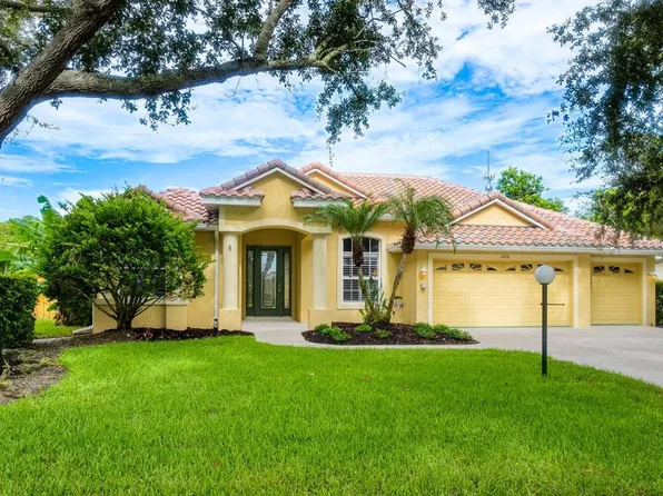 4928 Three Oaks Blvd, Sarasota, FL 34233