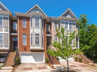 3004 Luke Crossing Dr, Charlotte, NC 28226