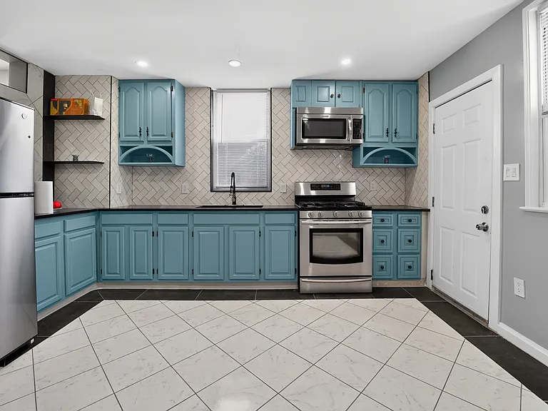 3445 Harwell Ave — Photo 8