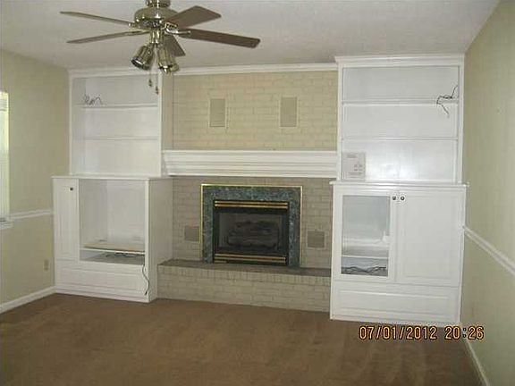 3rd image of 1103 Carterwood Ln