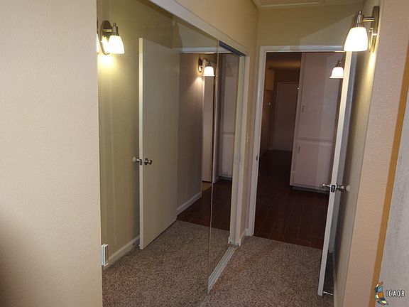5th image of 1738 Sandalwood Dr