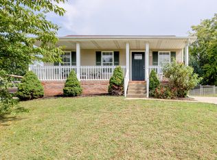 925 Granny White Rd, Clarksville, TN 37040