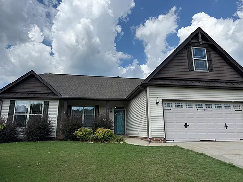 143 Stonegate Dr Photo 1
