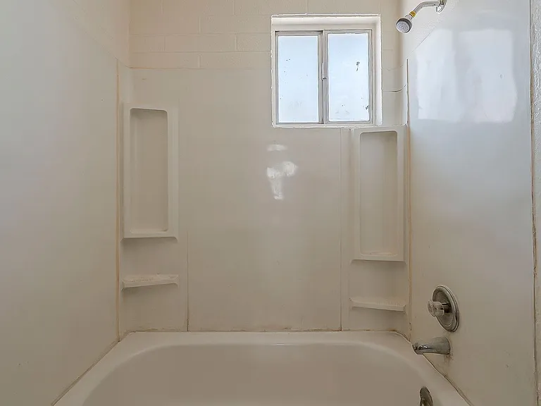 Cabrillo pointe apartments — Photo 17