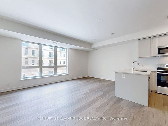 3rd image of 101 Cathedral High St #224