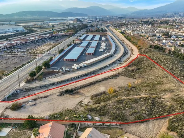 10 Kendall Dr, San Bernardino, CA 92405