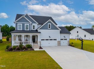 226 Castle Pond Way, Fuquay Varina, NC 27526