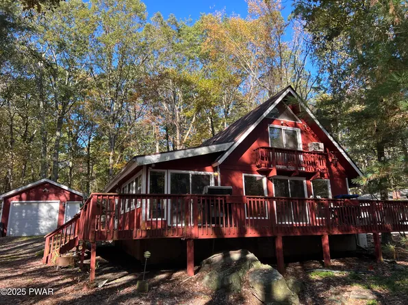 104 Heron Bay, Lords Valley, PA 18428