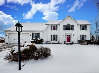 1752 Hannum Dr, Streetsboro, OH 44241