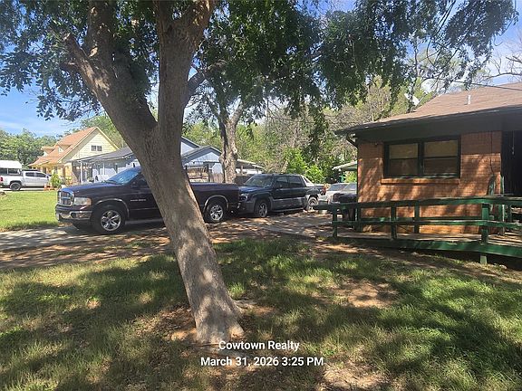 3rd image of 2613 McGee St