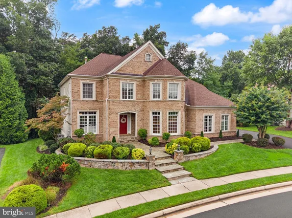 13770 Henry Pond Ct, Chantilly, VA 20151