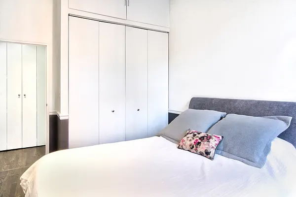 Rented by R New York | media 6