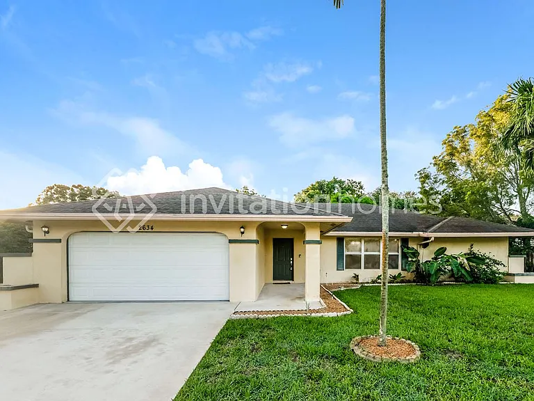 2634 Yarmouth Dr — Photo 1