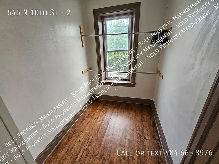 545 N 10th St #2 — Photo 5