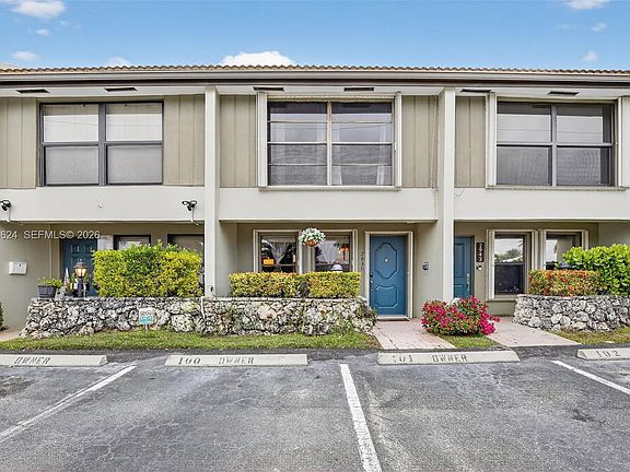 2nd image of 2939 NE 60th St #2939