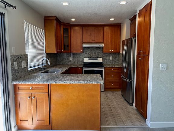 4th image of 6221 Joaquin Murieta Ave APT B