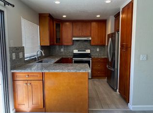 6221 Joaquin Murieta Ave APT B, Newark, CA 94560