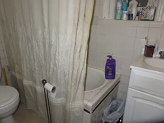 Rented by Rennit Inc.