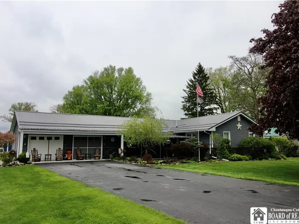 3941 S Nesmith Ave, Bemus Point, NY 14712