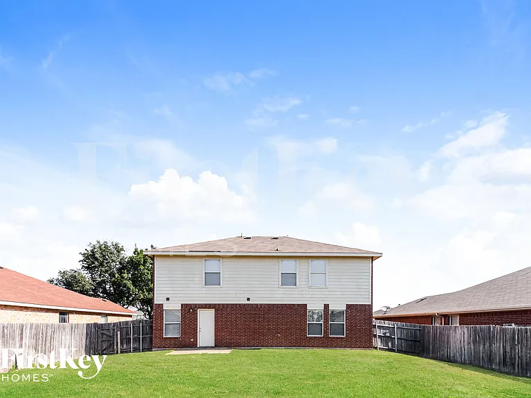 2809 Spencer Cir — Photo 18