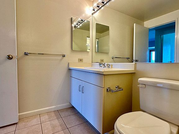 5th image of 6363 Christie Ave APT 1102