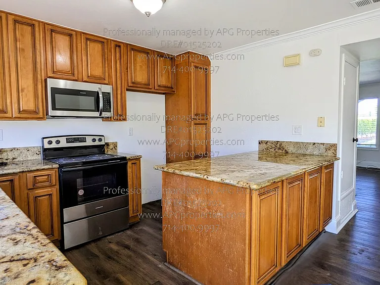 4800 Daroca Way — Photo 15
