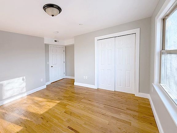 5th image of 381 Communipaw Ave Unit 2B