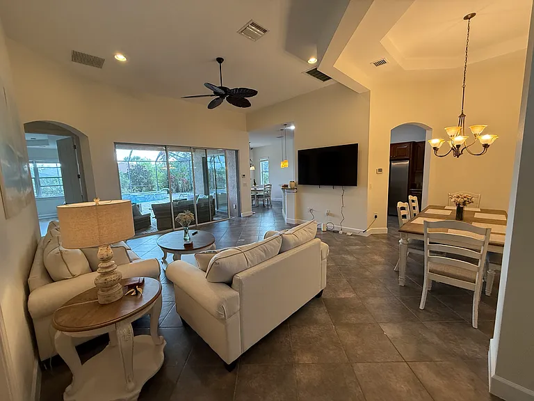 8237 Valiant Dr — Photo 14