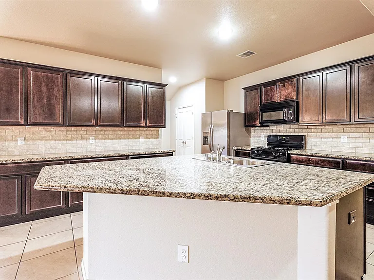 18303 Trace Pointe Ln — Photo 10