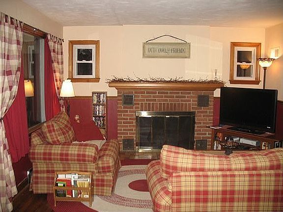 Living room and Fireplace