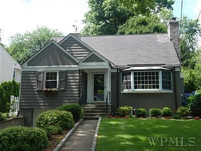1st image of 1506 Pine Knoll Ln