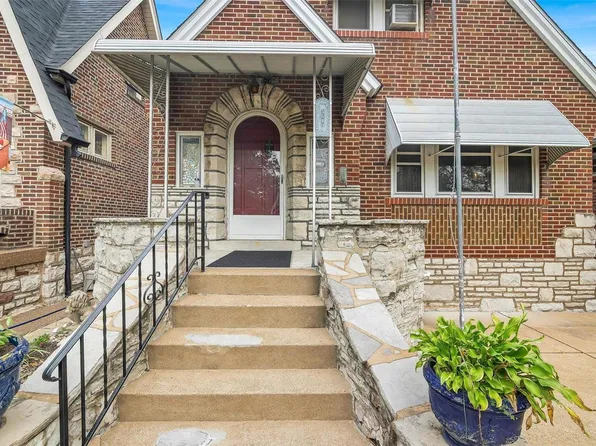 5619 Neosho St, Saint Louis, MO 63109