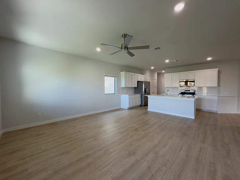 120 Millwood Rd — Photo 17